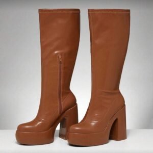 بوت بني طويل مقاس L