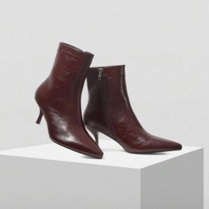 بوت كعب بني مقاس 35